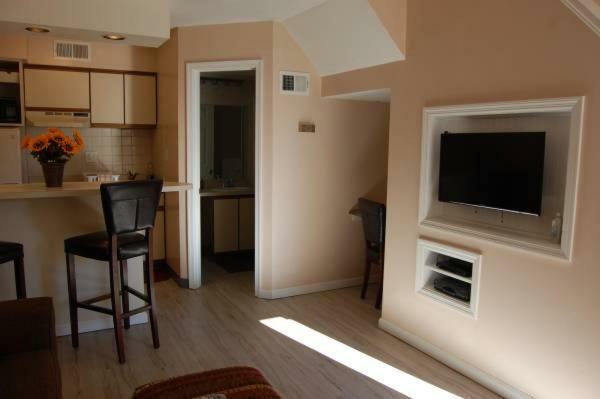 ווינצ'סטר Executive Suites מראה חיצוני תמונה